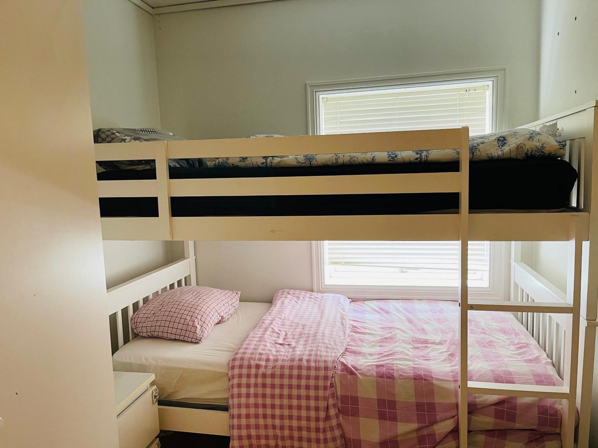 Spacious Waterfront Apartment With Free Parking - Upgraded 2024 Stavanger Ngoại thất bức ảnh